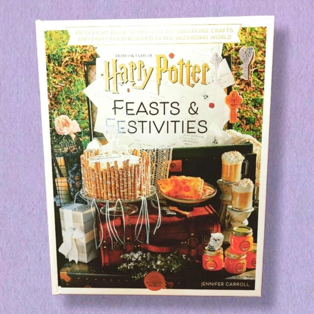 Wizarding World of Harry Potter Feasts & Festivities Book Jennifer Carroll
